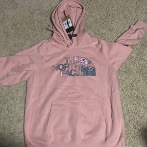 Women’s L North Face hoodie NWT